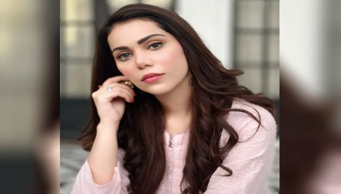 اداکاری نہیں چھوڑ رہی، یہ میرا جنون ہے: غنیٰ علی