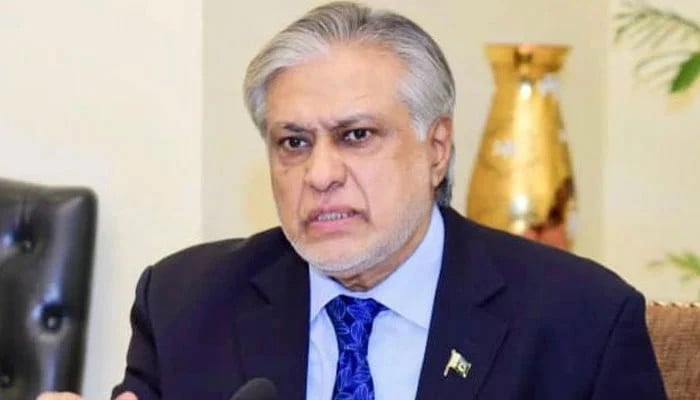اسحاق ڈار کی پاکستان اور بھارت کے نیشنل سیکیورٹی ایڈوائزرز میں رابطے کی تصدیق
