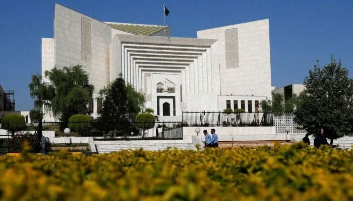 ایگزیکٹو کے ذریعےججوں کی سنیارٹی لسٹ تبدیل کرنا غاصبانہ عمل ہے، فیصل صدیقی ایڈووکیٹ
