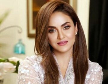 بھارتی میڈیا نے مودی کو ایشوریہ رائے بنادیا: نادیہ خان کا وار