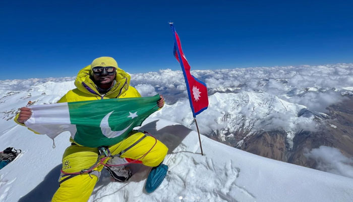 ساجد سدپارہ نے 7ویں بلند ترین چوٹی بغیر آکسیجن کے سر کر لی