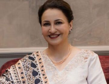 صبا فیصل نے طلاقوں میں اضافے کی وجہ خواتین کو قرار دے دیا