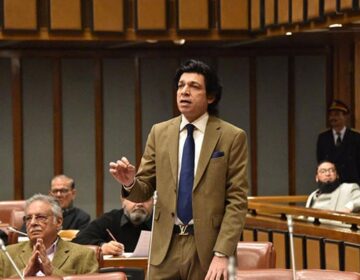 علی امین کہتے ہیں آئی ایم ایف سے بات نہیں کرینگے، کیا ان کو پاکستان کی تقدیر سے کھیلنے دینگے، فیصل واوڈا