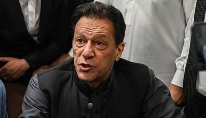 عمران خان کا وکلاء کی غیر موجودگی میں پولی گراف ٹیسٹ کرانے سے انکار
