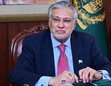 مناسب نہیں پانی سے متعلق حکومتی پلان میڈیا پر بیان کروں، اسحاق ڈار