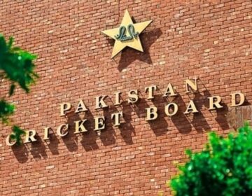 پاکستان کرکٹ بورڈ کا مینٹورز کو فارغ کرنے کا فیصلہ