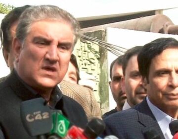 پرویز الہٰی کی لاہور میں شاہ محمود سے ملاقات