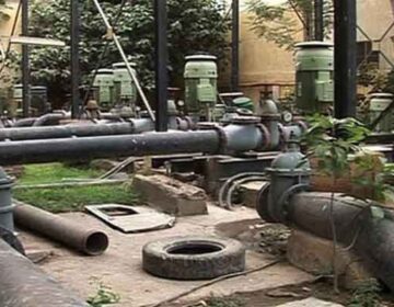 پمپنگ اسٹیشنز پر بجلی بریک ڈاؤن کے باعث کراچی کو پانی کی فراہمی میں کمی