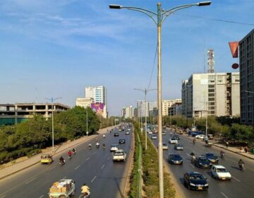 کراچی: موسم شدید گرم و مرطوب رہنے کا امکان
