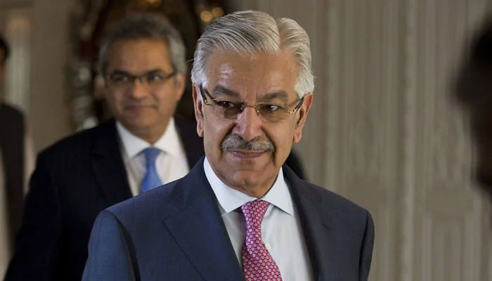جنگ میں پاکستان سے شکست کے بعد مودی جھوٹے بیانیے سے عزت بچانا چاہ رہا ہے: وزیر دفاع