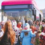 حیدرآباد: پنک بس سروس بند، خواتین پبلک ٹرانسپورٹ میں سفر کرنے پر مجبور