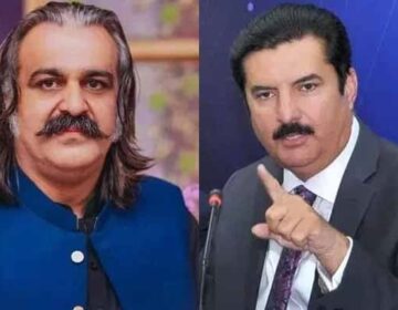 سوات واقعے پر گورنر کے پی فیصل کریم کنڈی کا وزیراعلیٰ سے استعفے کا مطالبہ