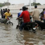کراچی: بارش کے دوران 2 دن میں 8 افراد جاں بحق