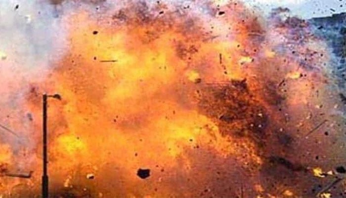 کوئٹہ میں گاڑی کے قریب دھماکا، 1 شخص جاں بحق 2 زخمی