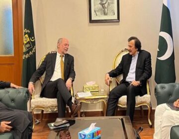ہارون اختر سے اسکاٹ جیکب اور بورڈ آف انویسٹمنٹ ریفارمز ٹیم کی ملاقات